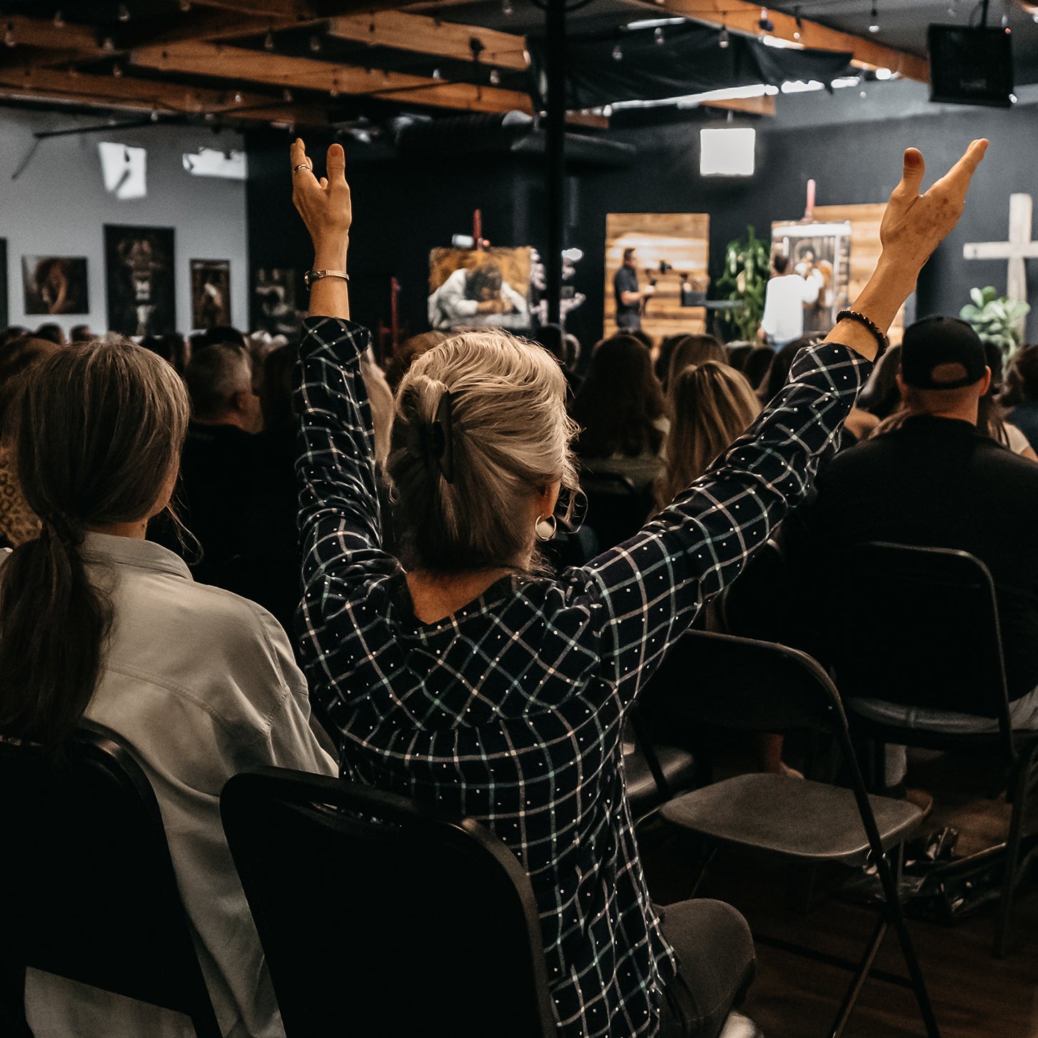 Saturday, July 12th - Worship Event Vanessa Horabuena